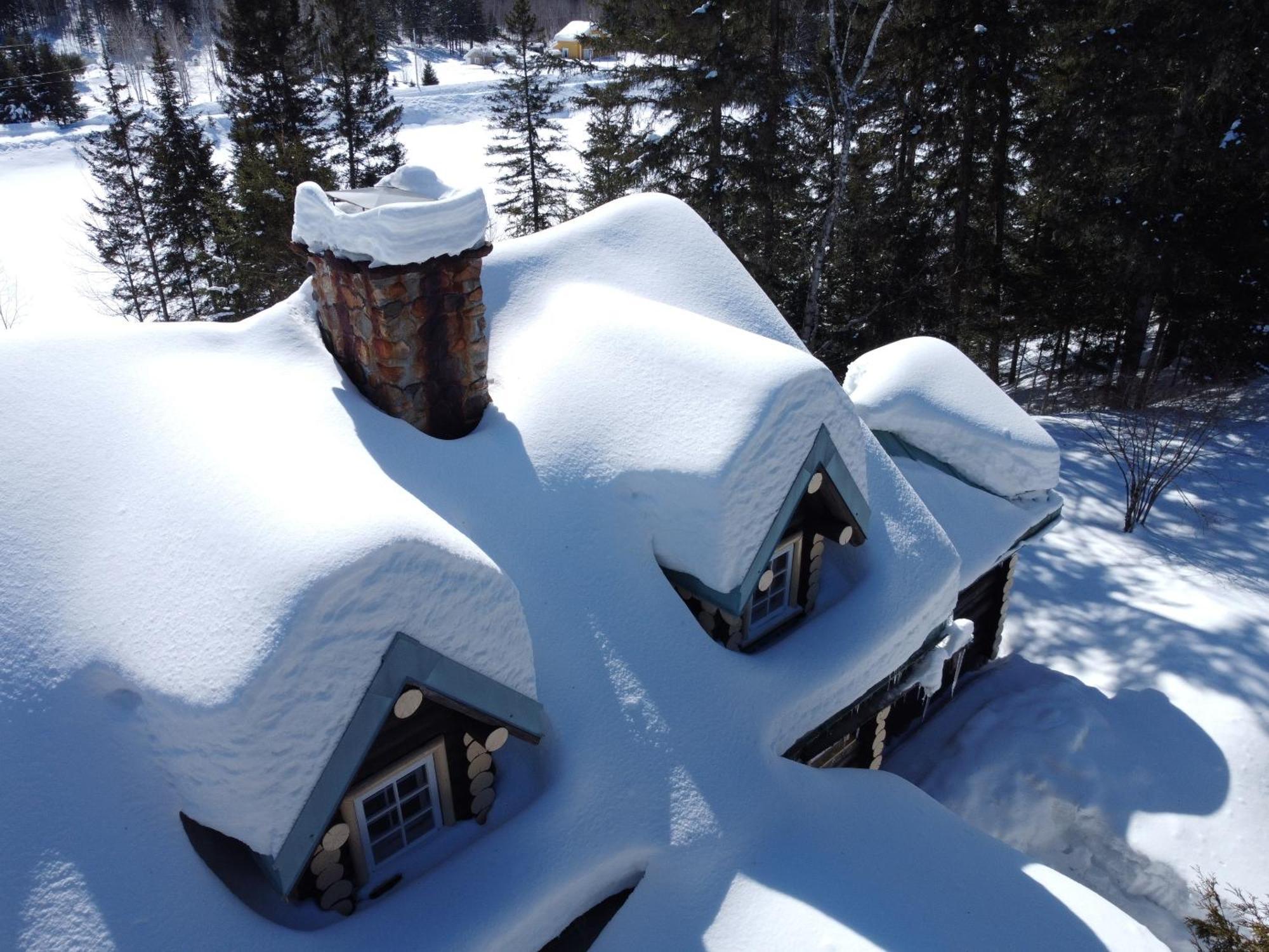 Domaine le Bostonnais - Le Village en Bois Rond La Tuque Extérieur photo