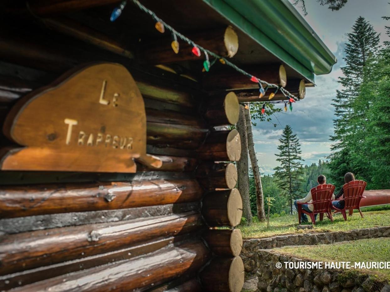 Domaine le Bostonnais - Le Village en Bois Rond La Tuque Chambre photo