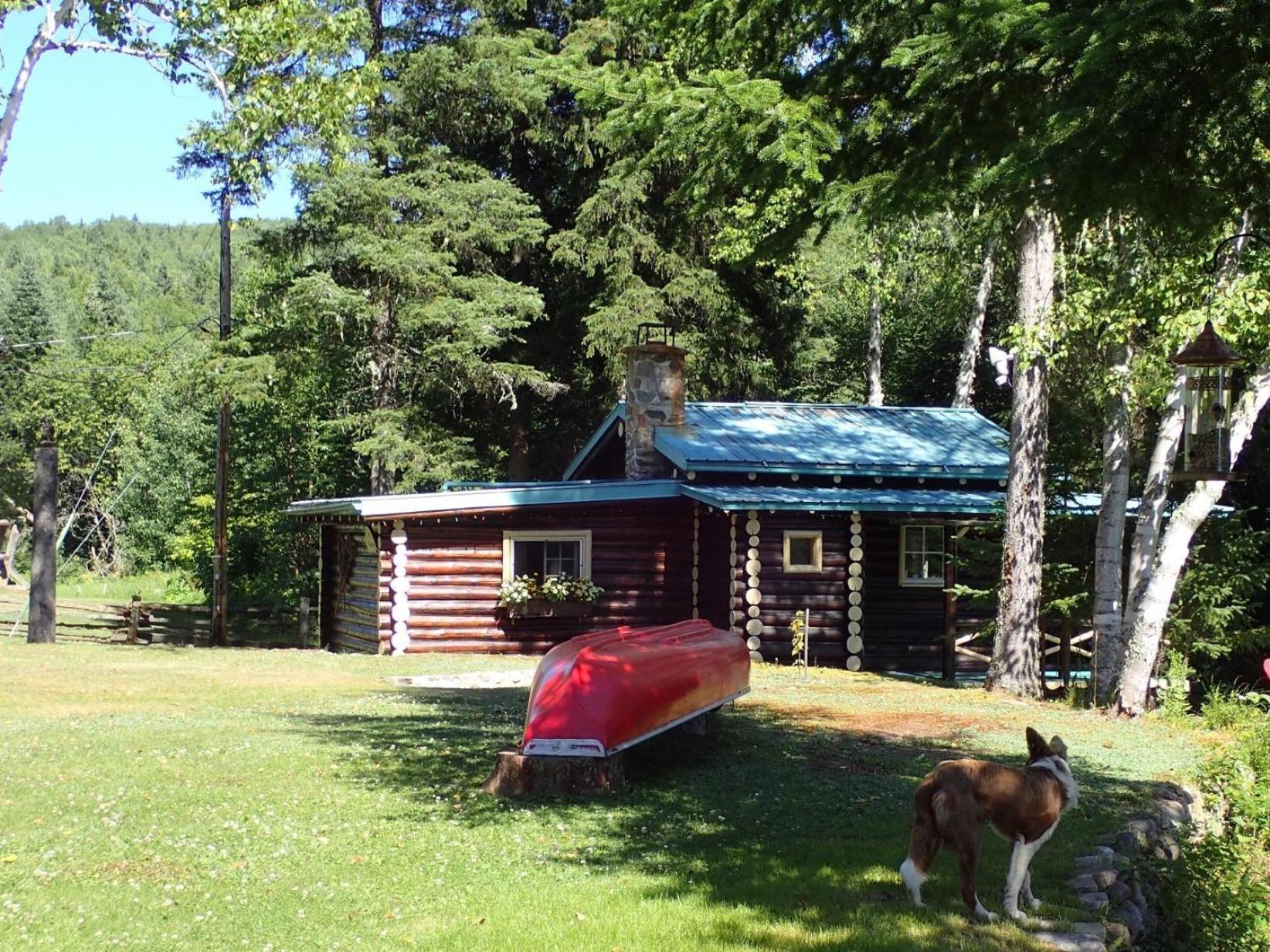 Domaine le Bostonnais - Le Village en Bois Rond La Tuque Chambre photo